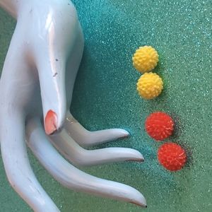 Set of 2 resin Dalia earrings